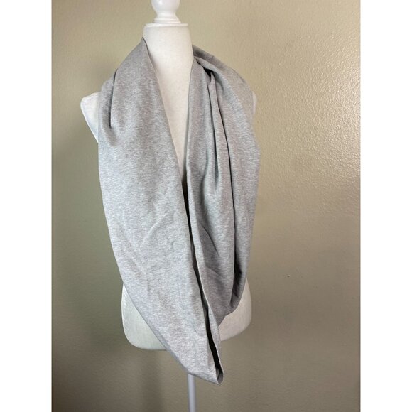 Women Lululemon Sanp Infinity Scarf Gray Convertible Wrap Size OS - Picture 12 of 13